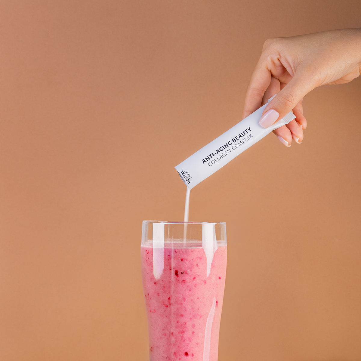 6W6A3805-smoothie.jpg__PID:8763bd2d-d692-4d55-ba96-a7a43b499195