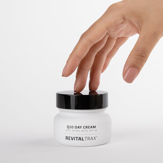 Crema de día anti-envejecimiento SPF Q10