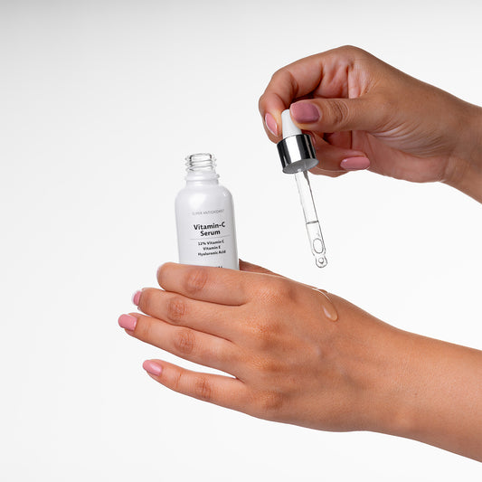 Suero de Vitamina C + Retinol + Ácido Hialurónico
